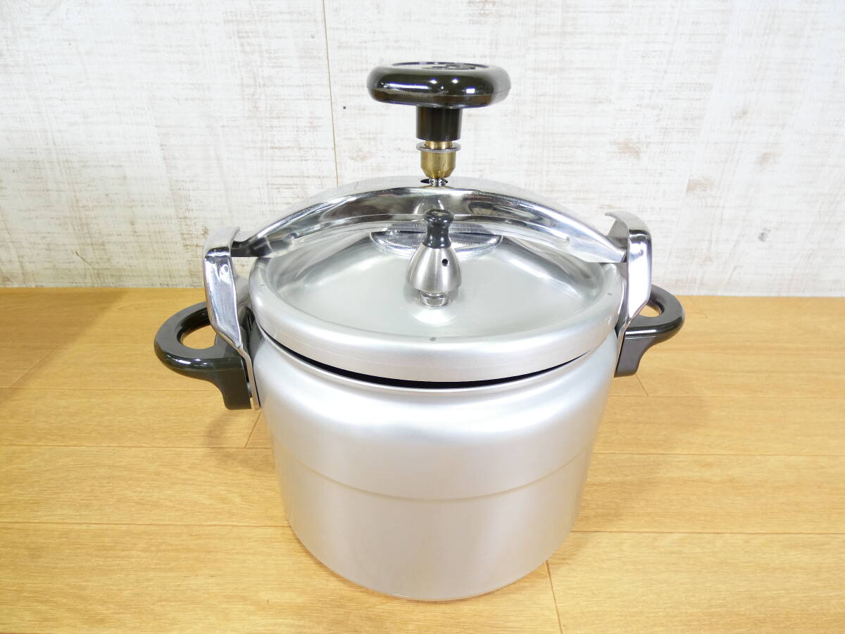 ◇未使用長期保管品 理研 RIKEN 圧力鍋 ６L 一升炊き R-60 両手鍋 調理器具 ＠100_画像3