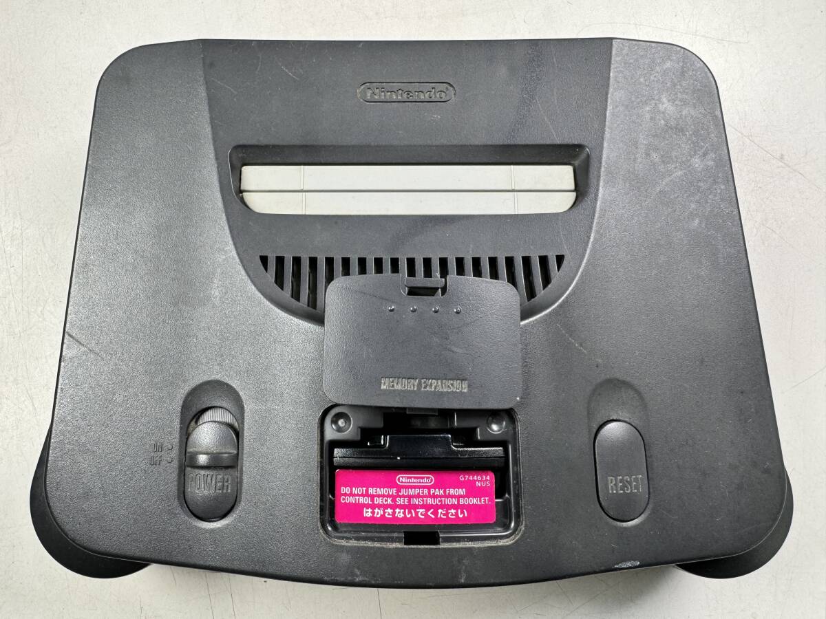 ♪【中古】任天堂 Nintendo 64 本体 7台 まとめ N64 ロクヨン ターミネーターパック ゲーム機 動作未確認 ジャンク ＠100(3)の画像4