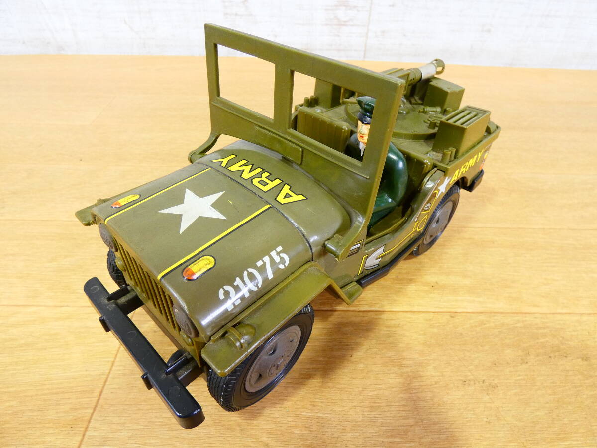 ◎ジャンク 当時もの 電動 ブリキ＆プラスティック玩具 FRONT-LINE ARMY JEEP 21075 全長約25cm 動作確認済 昭和レトロ 詳細不明 ＠60(3)_画像1