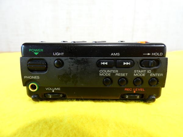 SONY Sony DAT recorder TCD-D3 WALKMAN/ Walkman sound equipment audio * Junk / electrification OK! @ postage 520 jpy (3)