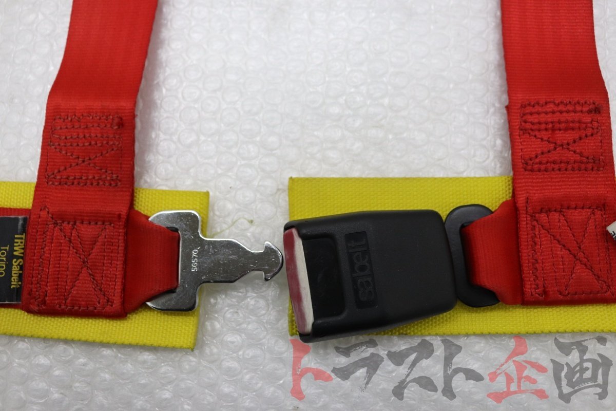 2101009221-2sa belt 2 -inch 4 point type Harness red Skyline GT-R V-spec BNR34 previous term Trust plan free shipping U