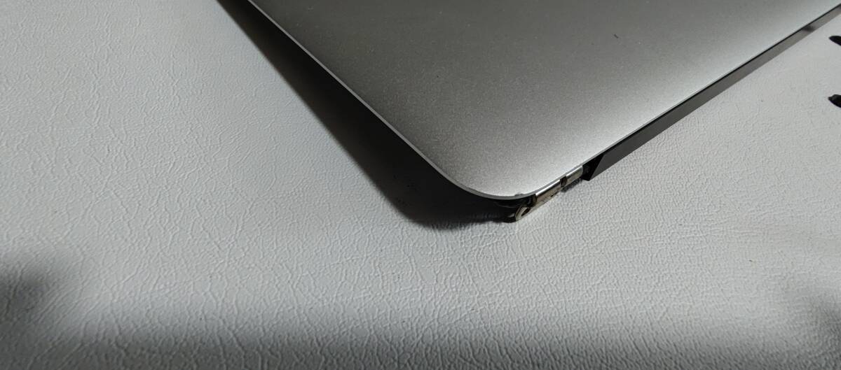 MacBook Air 11インチA1465　2013、2014、2015用 の液晶トップカバー ④_画像5