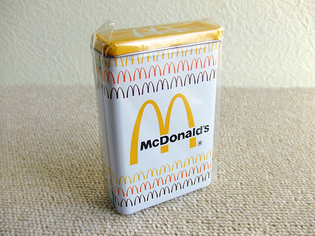 ■ マクドナルド / McDonald’s キャンディー缶 ブリキ缶 シガレット缶 空き缶 ■未開封品♪_画像1