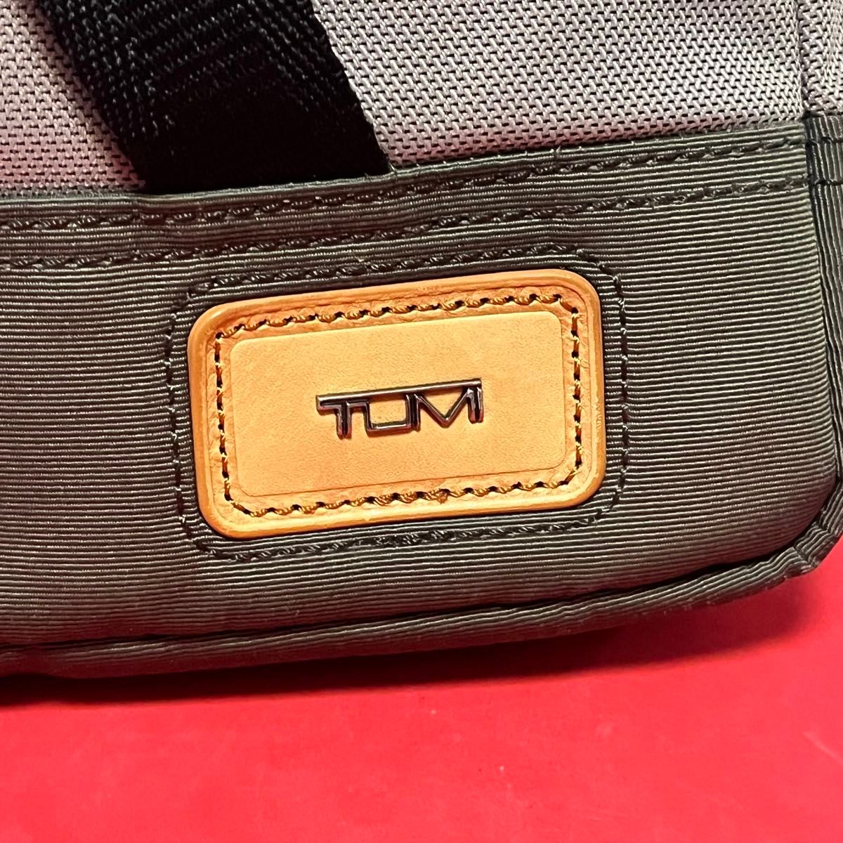 TUMI ショルダーバッグ