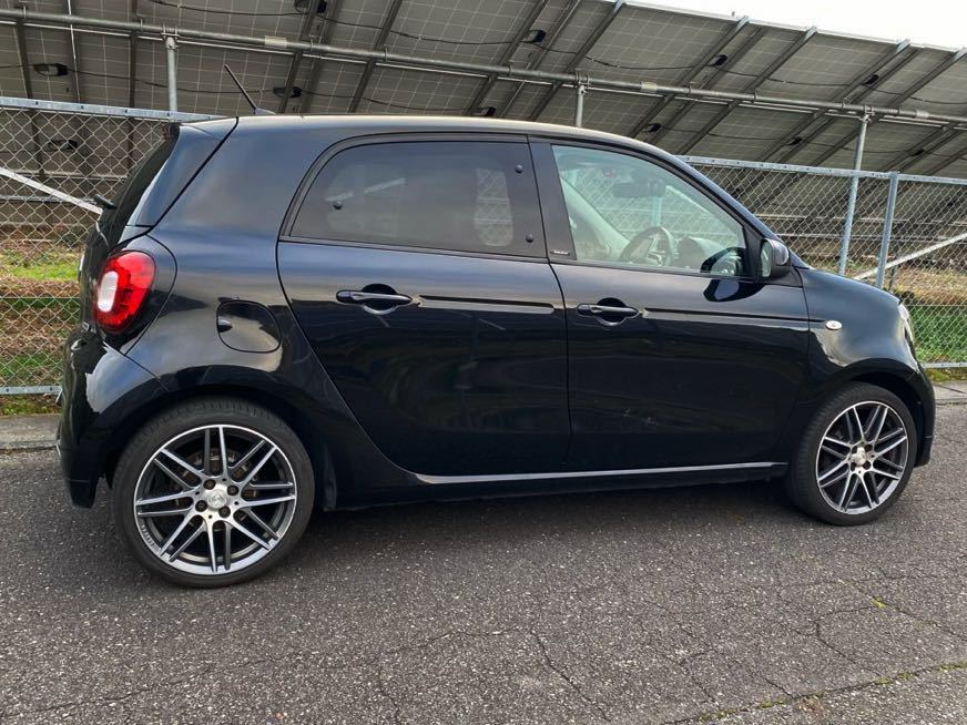 H30年式 smart forfour BRABUS Xclusive の画像3