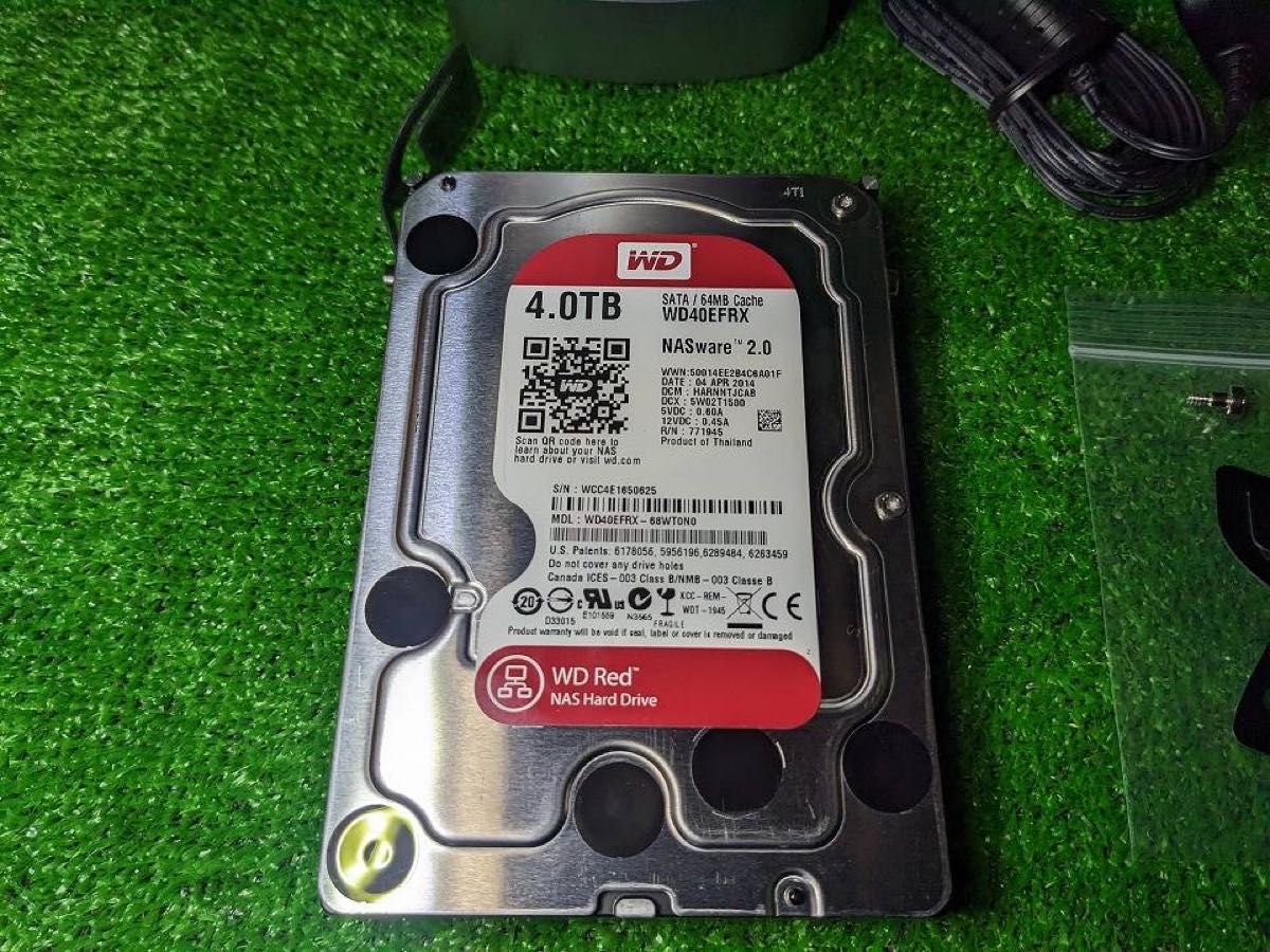 外付けHDD　プレミアムRAIDストレージ　My Book Duo　WDBLWE0080JCH　WD RED 4TB HDD入り