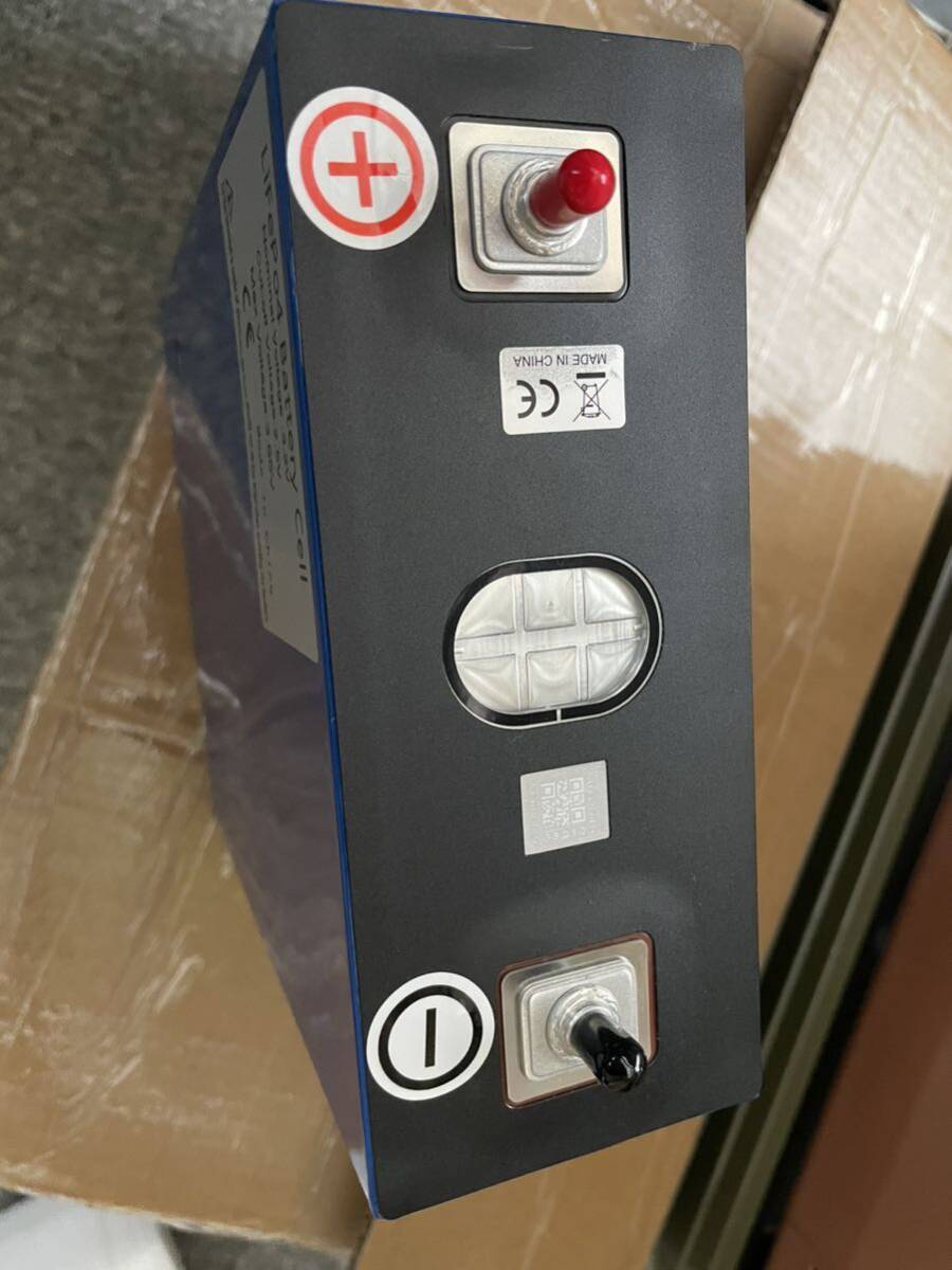 LiFePo4 バッテリーセル 320AH 4個セット 12v仕様 新品未使用 LiFePo4 バッテリーセル 320AH 4個セット 12v仕様 新品未使用
