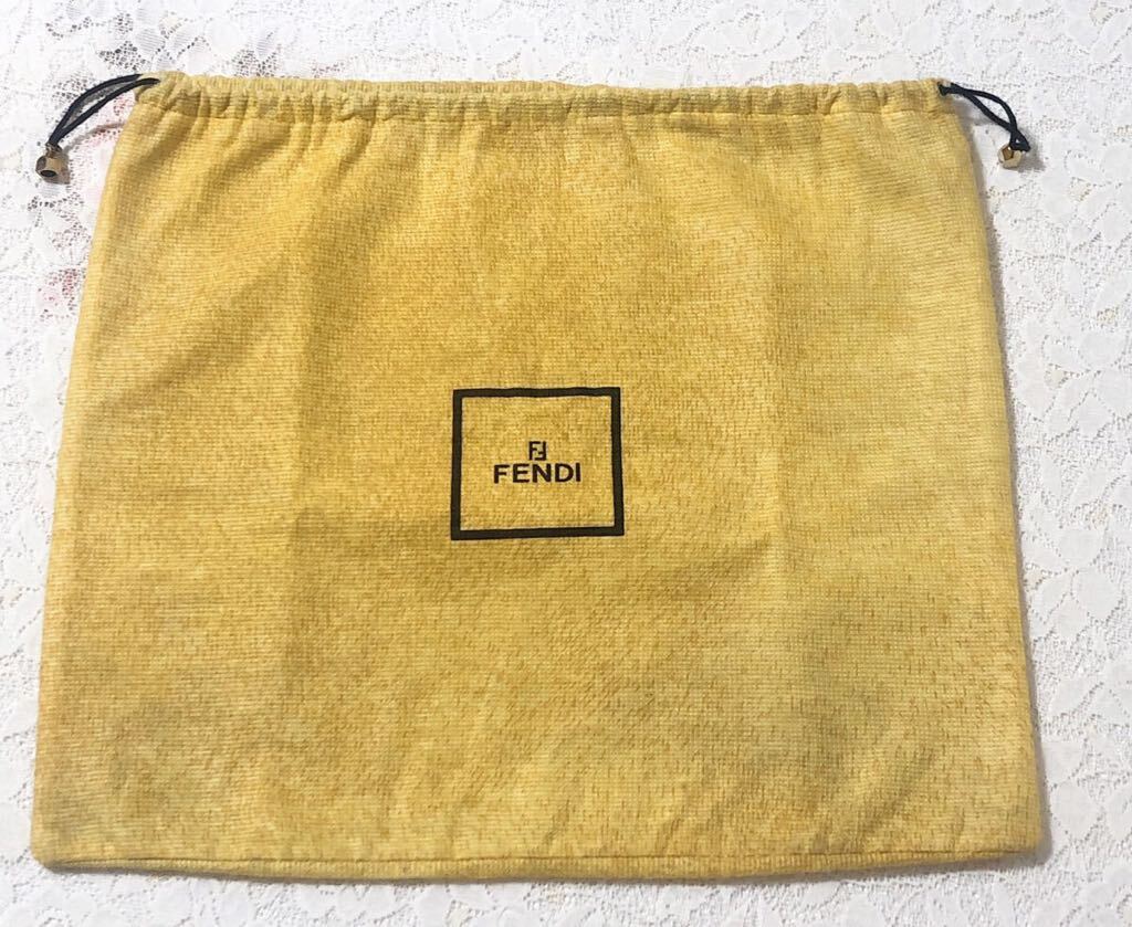 フェンディ「FENDI」バッグ保存袋 ヴィンテージ 旧型 (3649) 正規品 付属品 布袋 巾着袋 不織布製 イエロー 37×32cm 小さめ_画像1