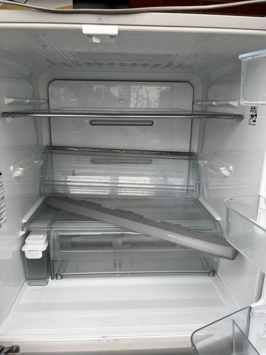 【s2381】TOSHIBA 東芝 6ドアノンフロン冷凍冷蔵庫 471L GR-E47F(SS) 2012年製　現状品※らくらく家財便Eランク発送※直接引取大歓迎！！_画像4