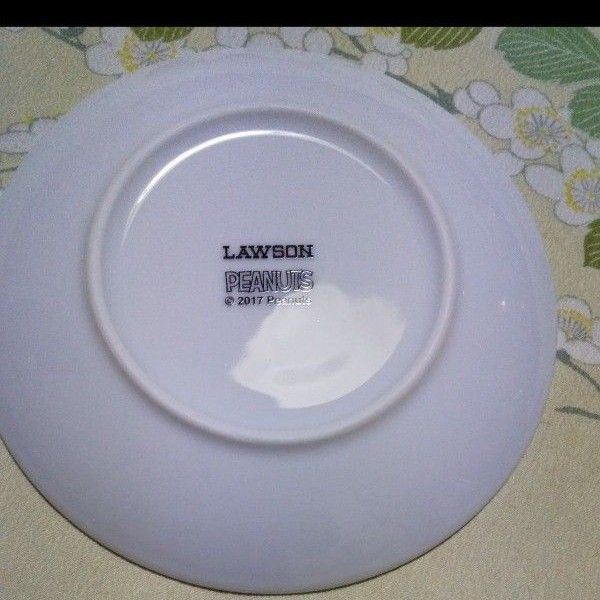 新品スヌーピー 皿 ローソン 非売品 丸皿 取り皿 ケーキ皿 食器 陶器 お皿 LAWSON キッチン 非売品 プレート