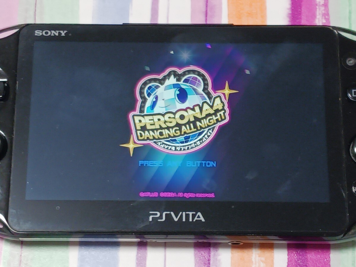 PS Vita　ペルソナ4ダンシングオールナイト クレイジーバリューパック【管理】M4C56_画像7