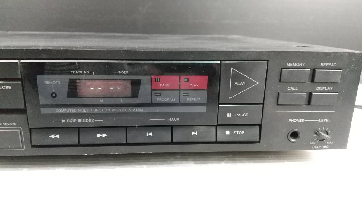  country /DENON/CD player /DCD-1100/ electrification verification settled / operation not yet verification /CD deck / audio equipment / Denon / weight approximately 5kg/ country -10KS