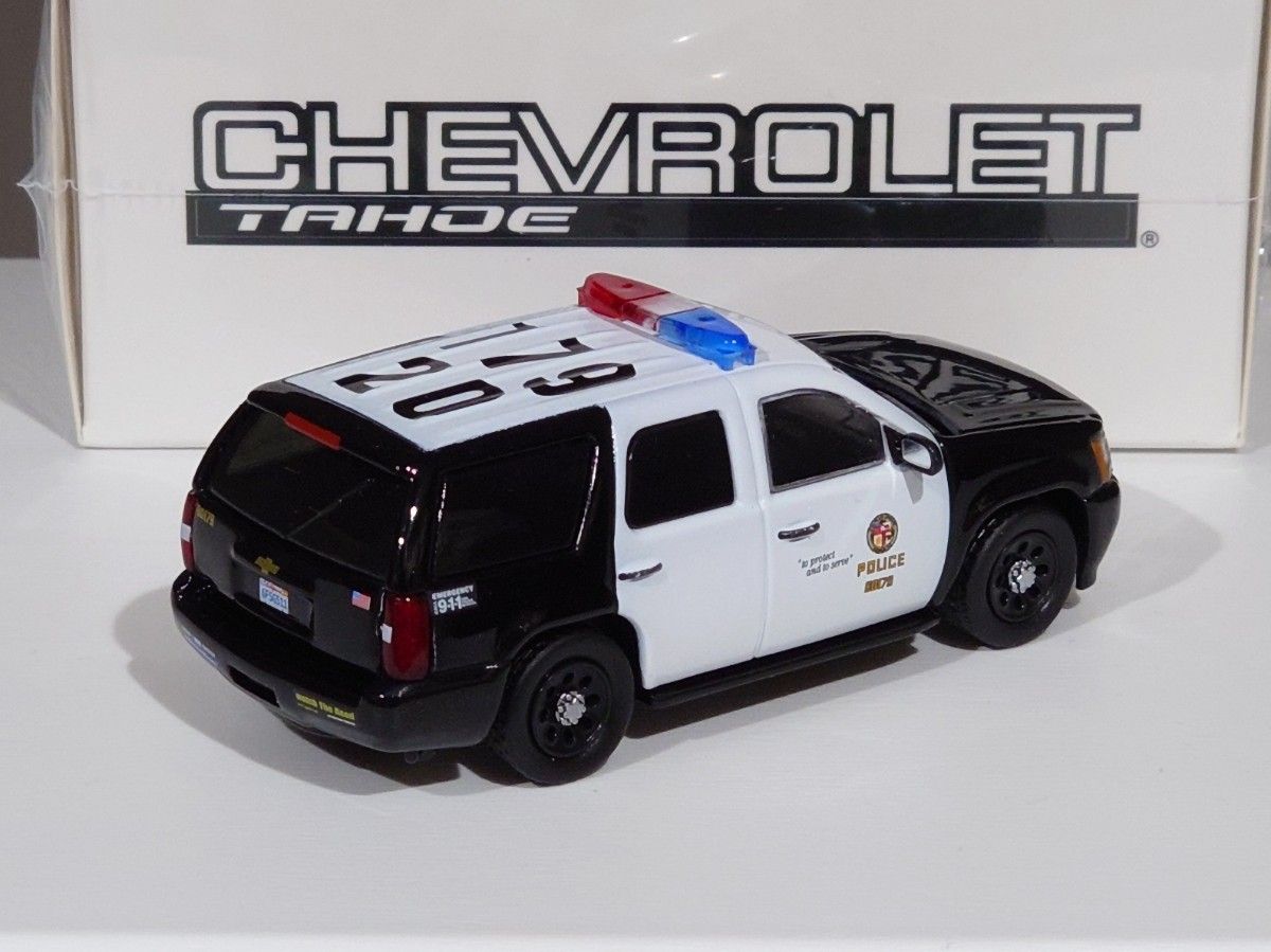 【新品未開封】596model 1/64 CHEVROLET TAHOE シボレー タホ ポリスカー【LAPD】