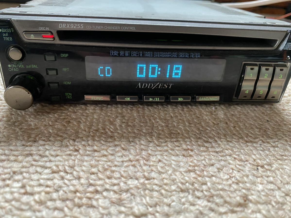 アゼスト ADDZEST CDデッキ DRX9255 動作不完全品_画像1