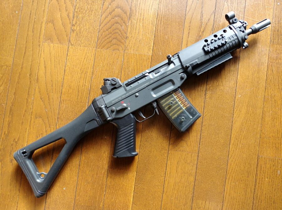 『即決』東京マルイ SIG552 シールズ スペアマガジン付きの画像3