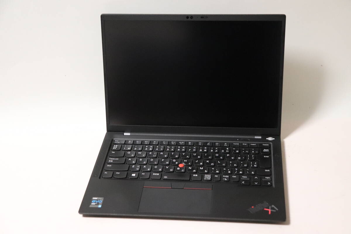 M495. Lenovo / ThinkPad X1 Carbon / 20XXCTO1WW / Core i5-1135G7 / 16GBメモリ / SSDなし / 通電確認・ジャンク_画像1