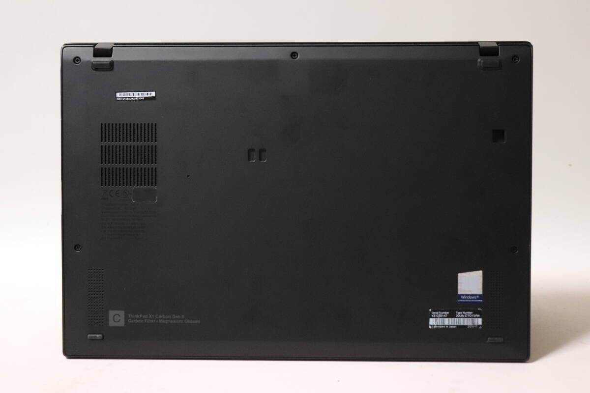 M497. Lenovo / ThinkPad X1 Carbon / 20UACTO1WW / Core i7-10世代 / メモリ不明 / SSDなし / 通電確認・ジャンク_画像5