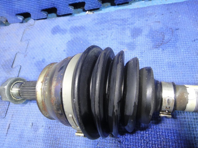  Fiat abarth 500 3121 series right front drive shaft product number 00519554790 [3235]