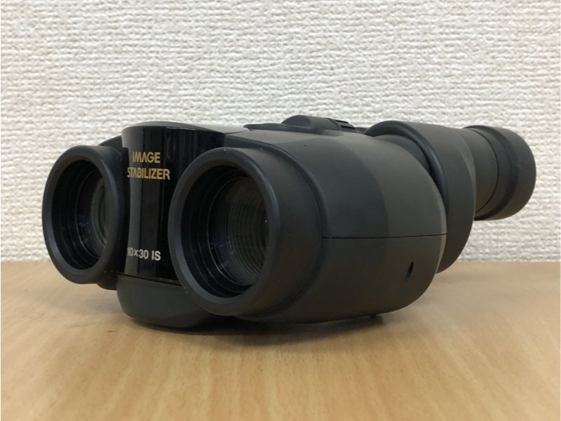 1円スタート□Canon キャノン BINOCULARS ビノキュラーズ 防振 双眼鏡 10×30 IS 倍率10倍 手ブレ補正機構搭載 動作確認済 オペラグラス_画像2