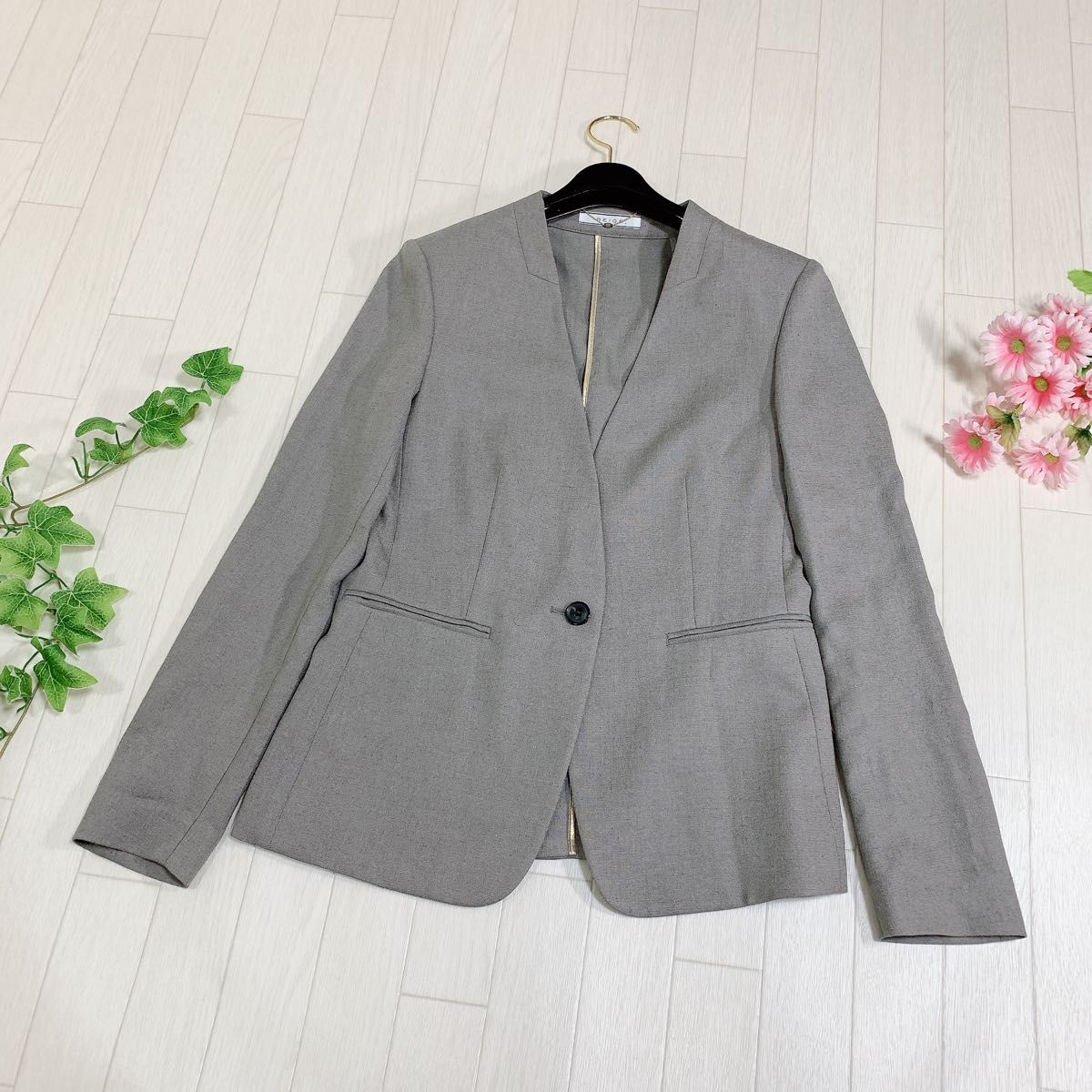 BEIGE ベイジ ノーカラージャケット グレー系 サイズ4 オン BEIGE ベイジ ノーカラージャケット グレー系 サイズ4 オン