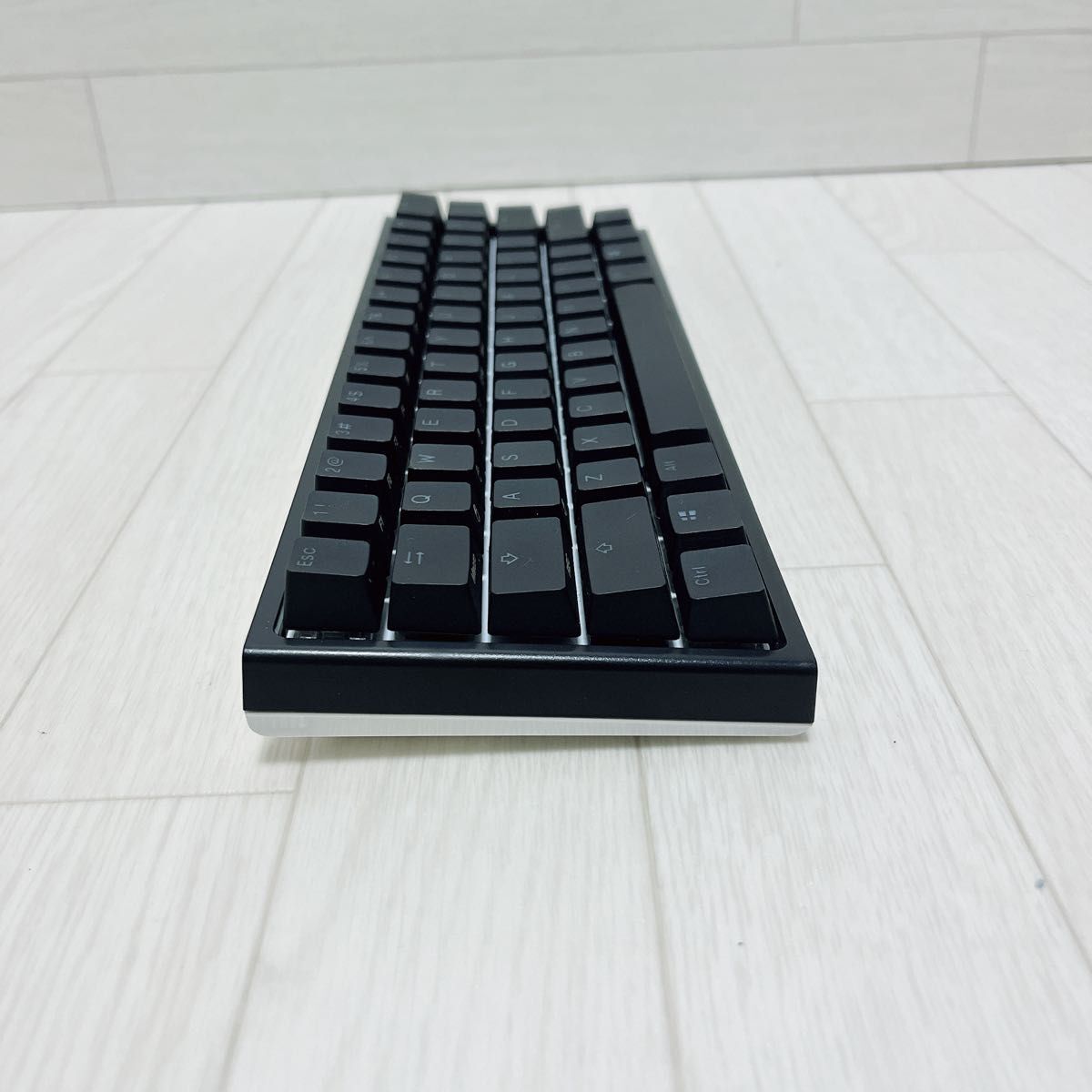 DUCKY ゲーミングキーボード One 2 Mini RGB 60％ 良品_画像8