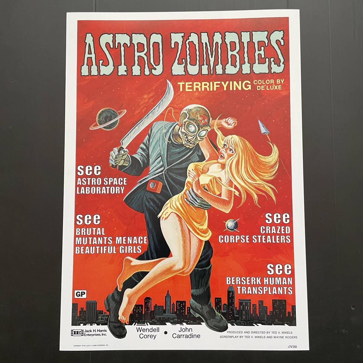 ポスター『アストロ・ゾンビーズ』 (The Astro-Zombies)#2★1968年★SFホラー映画/アストロゾンビ/アストロゾンビーズ_ポスターサイズ：42cm × 29.7cm