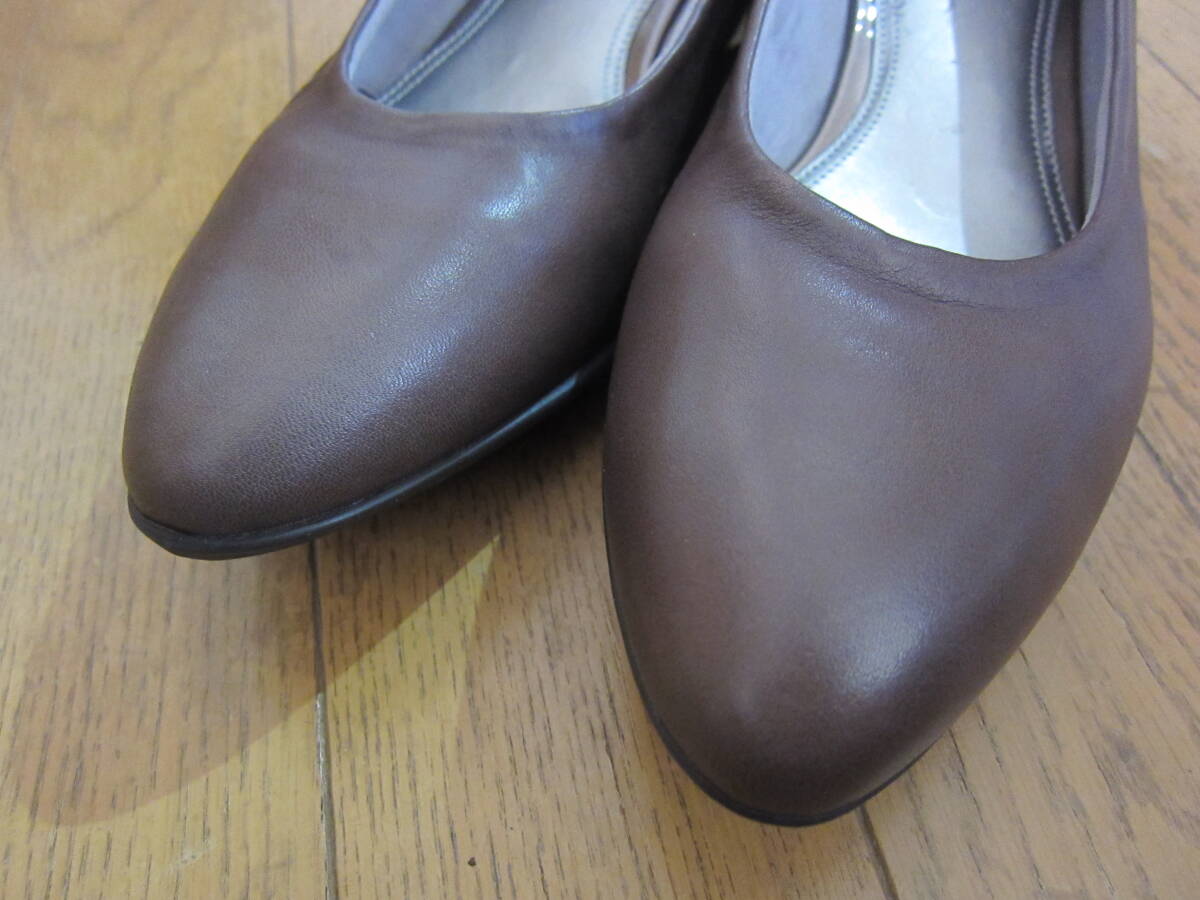 外反母趾にやさしい靴 fitfit フィットフィット 24.5cm パンプス シューズ 靴 レディース こげ茶系 NO.Ｈの画像2