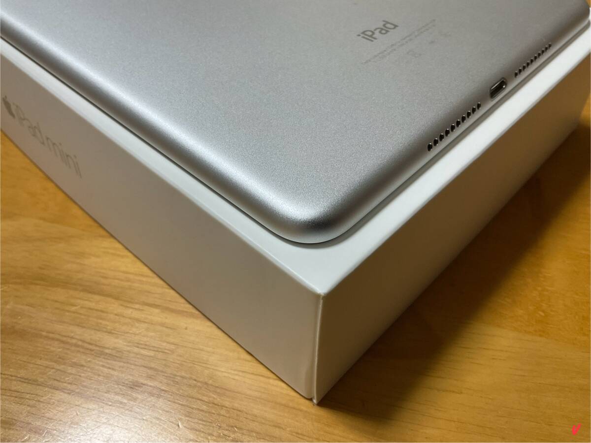Apple iPad mini 4 中古美品 128GB Wifi　シルバー_画像10