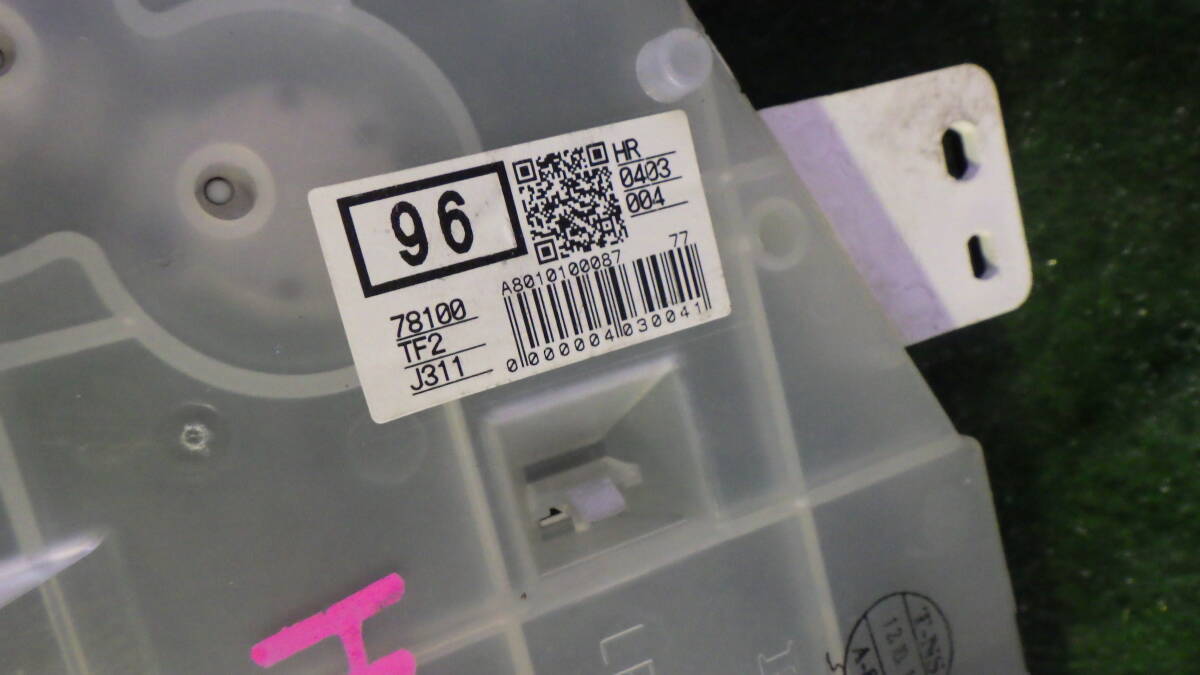 売り切り DAA-GP1 フィット ハイブリッド 200884km スピードメーター 06-03-19-813 B2-L24-4B スリーアール長野_画像4