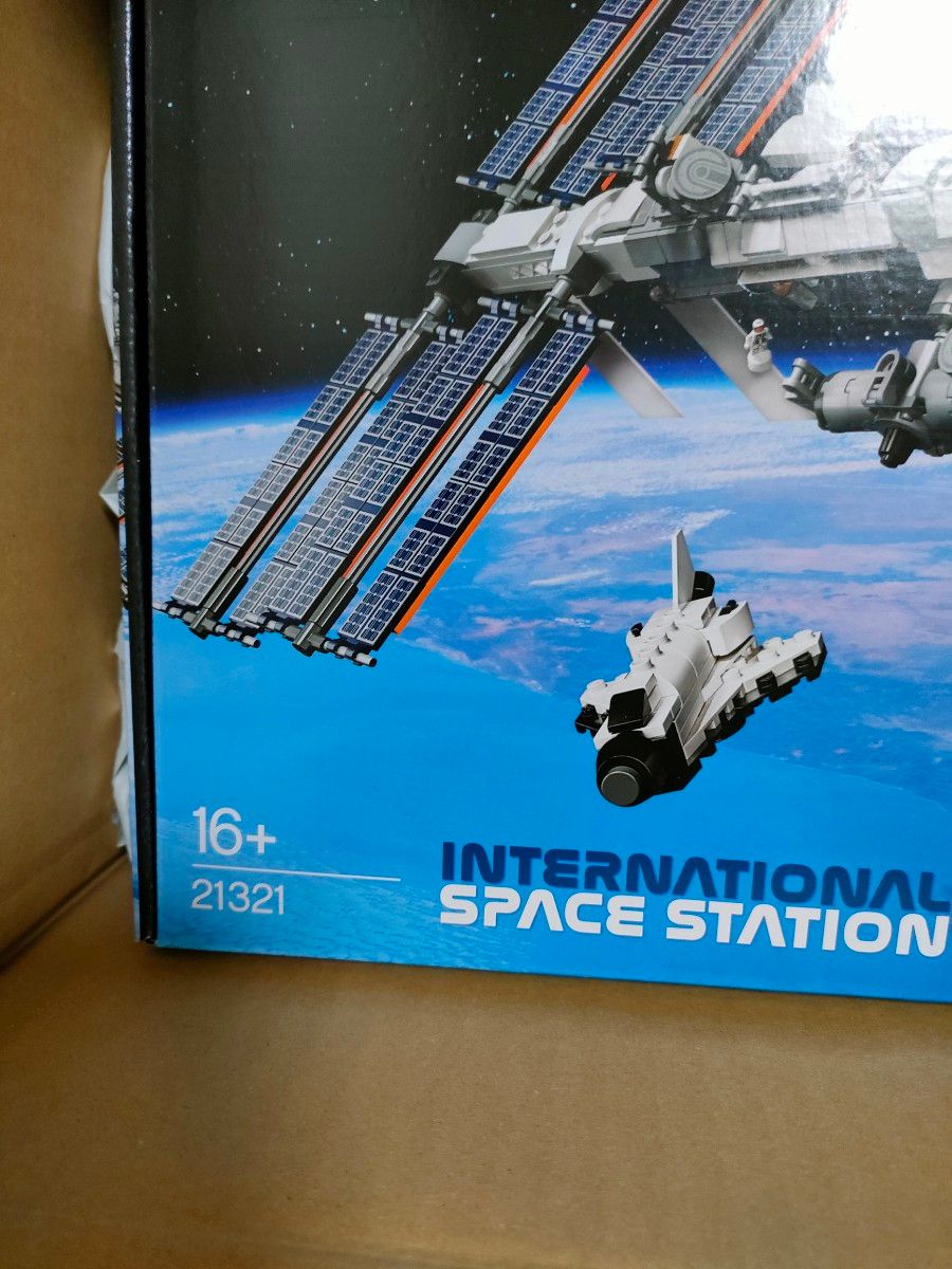 LEGO　国際宇宙ステーション