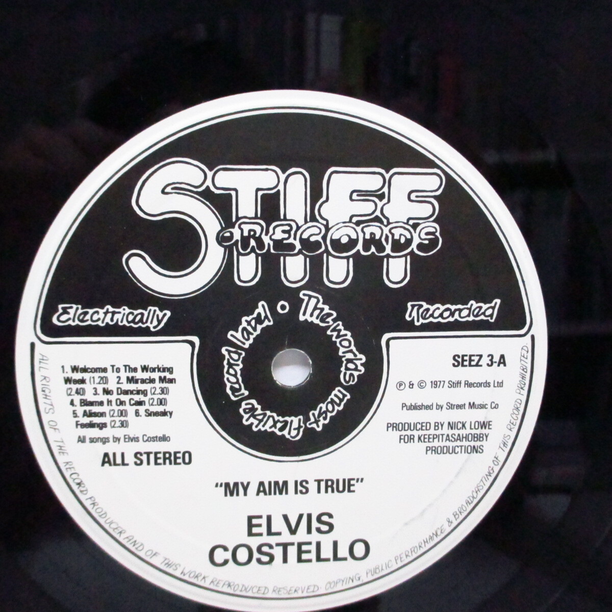 ELVIS COSTELLO(エルヴィス・コステロ)-My Aim Is True (UK 70's 再発LP+黒インナ_画像3