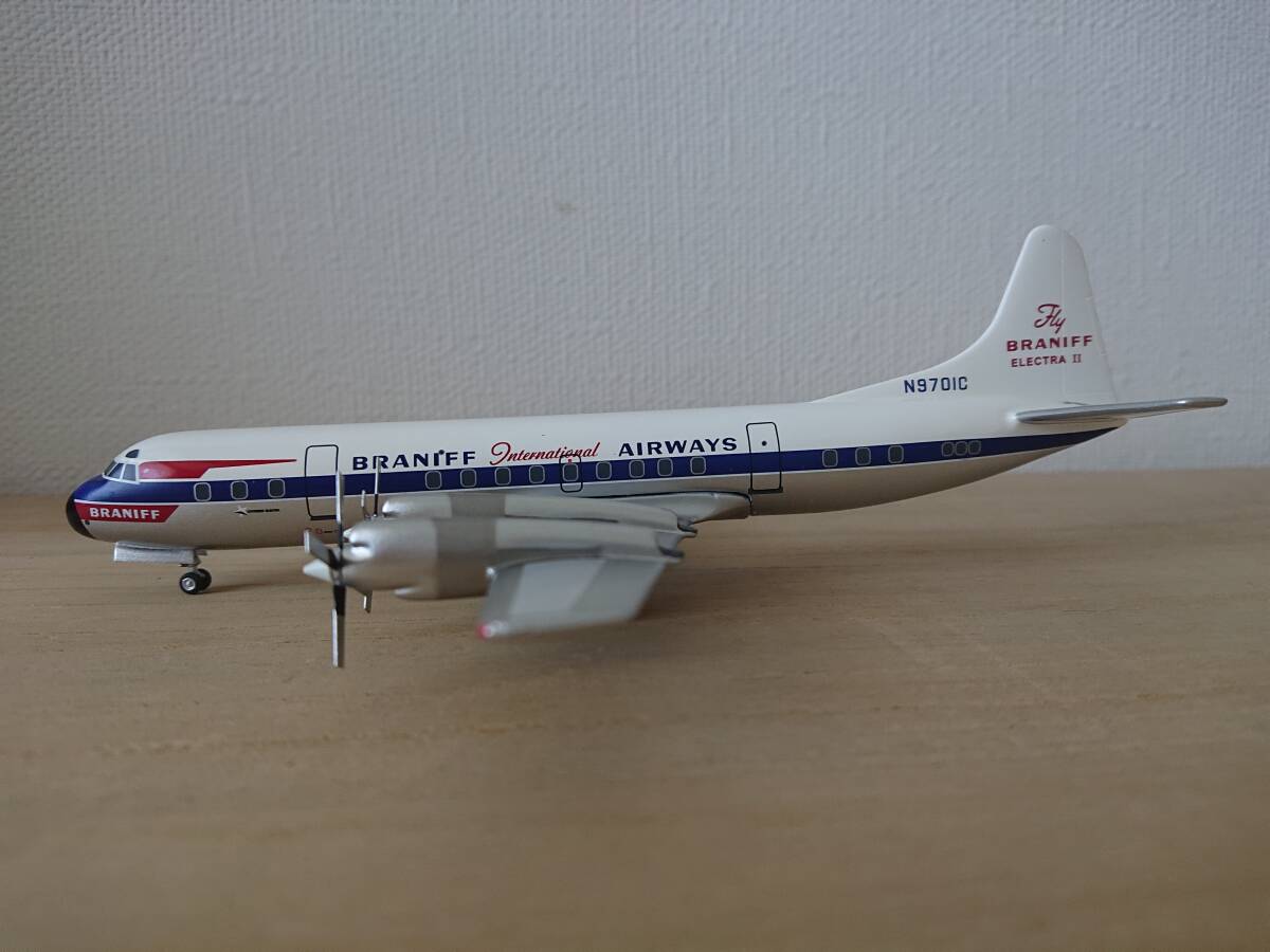 1/200 Western Model ブラニフ航空 Braniff International L-188 Electra_画像1