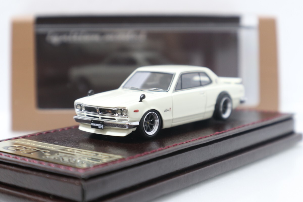 IG 1/64 日産スカイライン2000GT-R PGC10 ハコスカ 白 ホワイト ワタナベ イグニッションモデル 2303 シャコタン 旧車_画像1