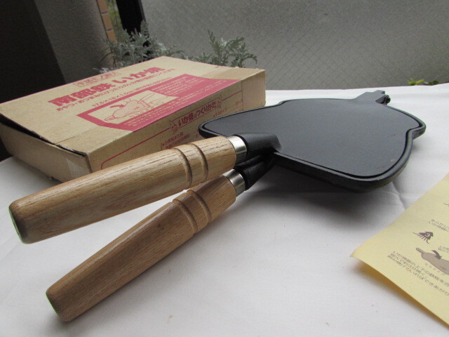 【南部鉄　いか焼き】池永鉄工　キャンプ アウトドア used品 イカ焼き器 南部鉄器 いか焼 _画像3