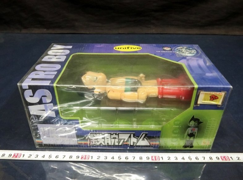 L4483 unifive ASTRO-BOY THE GREATEST ROBOT IN THE WORLD鉄腕アトム 超真合金 ユニファイブ_画像1