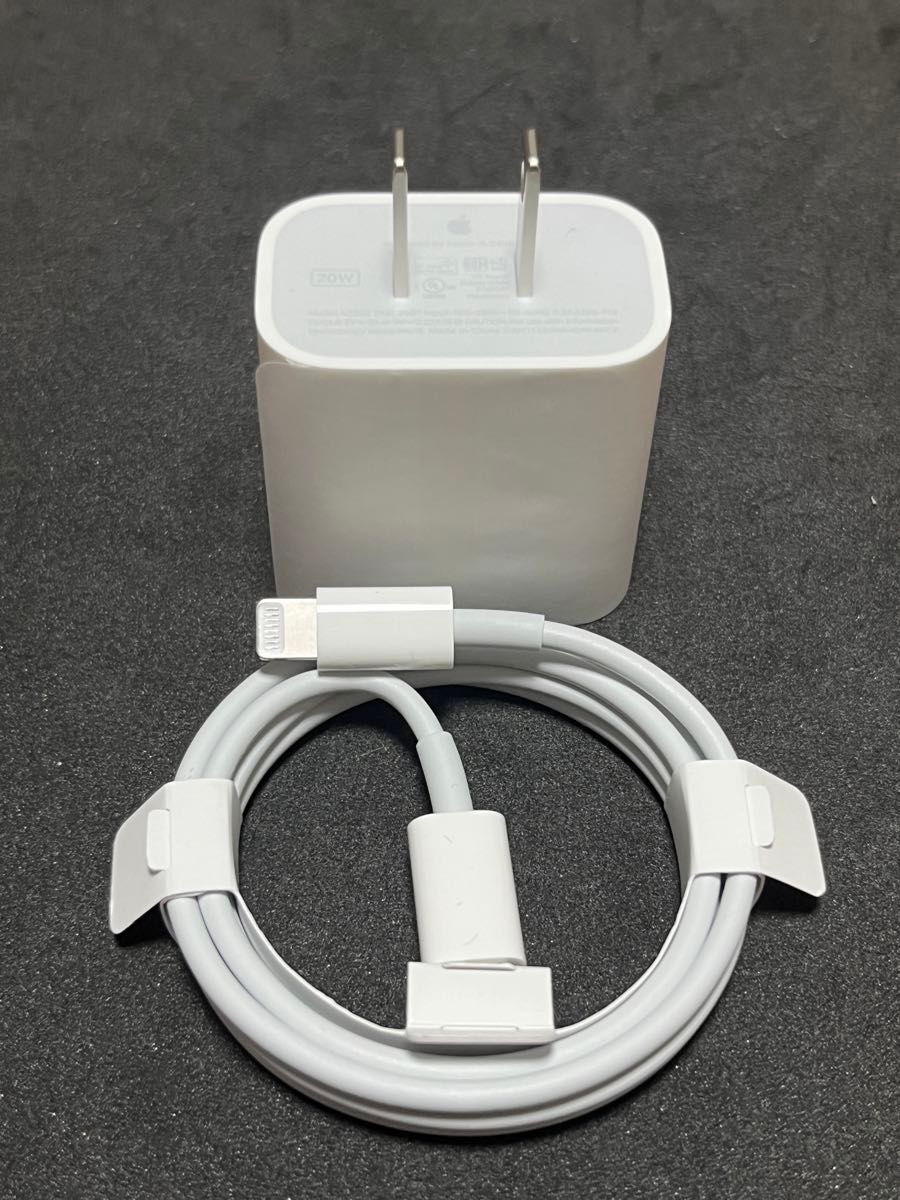 【新品未使用】Apple純正20W充電器 ＆USB-Cケーブル