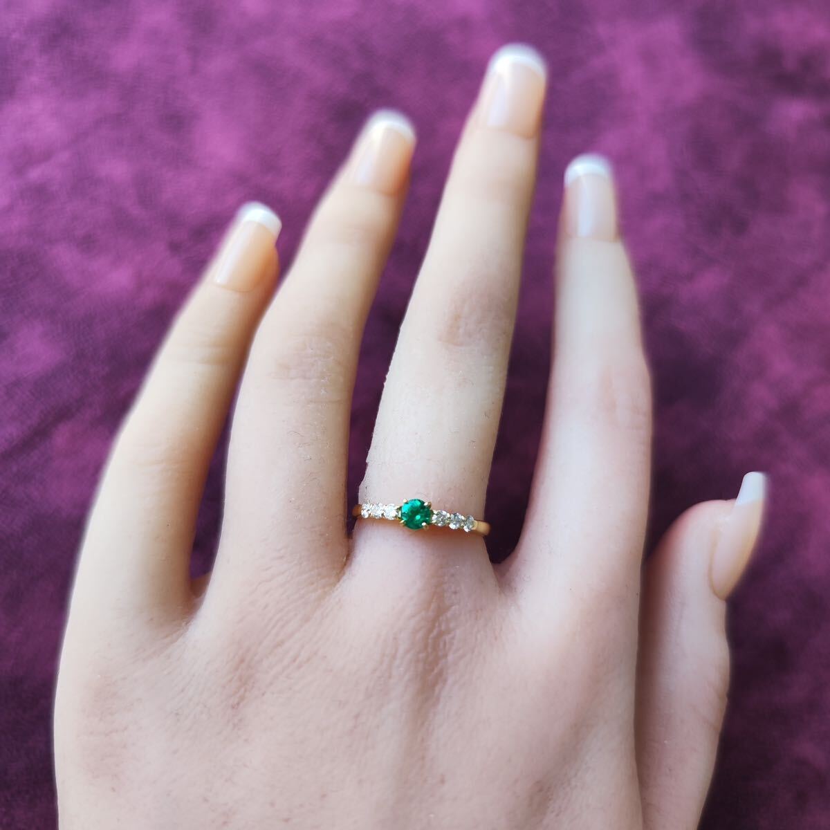 [ Colombia production ] natural emerald natural diamond . another document new goods ring 