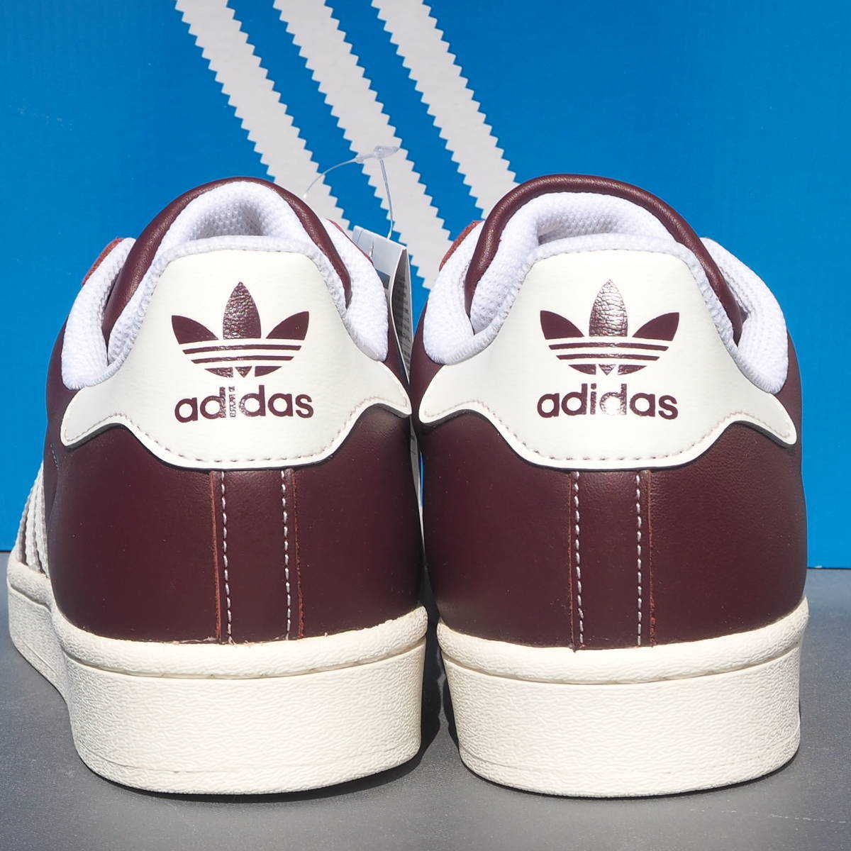  DEAD !! US11 / 29cm  новый товар  20 год выпуска   ограничение  adidas SUPERSTAR  супер   звезда    вино   красный  FY3010  золото ...  Натуральная кожа   остаток 1