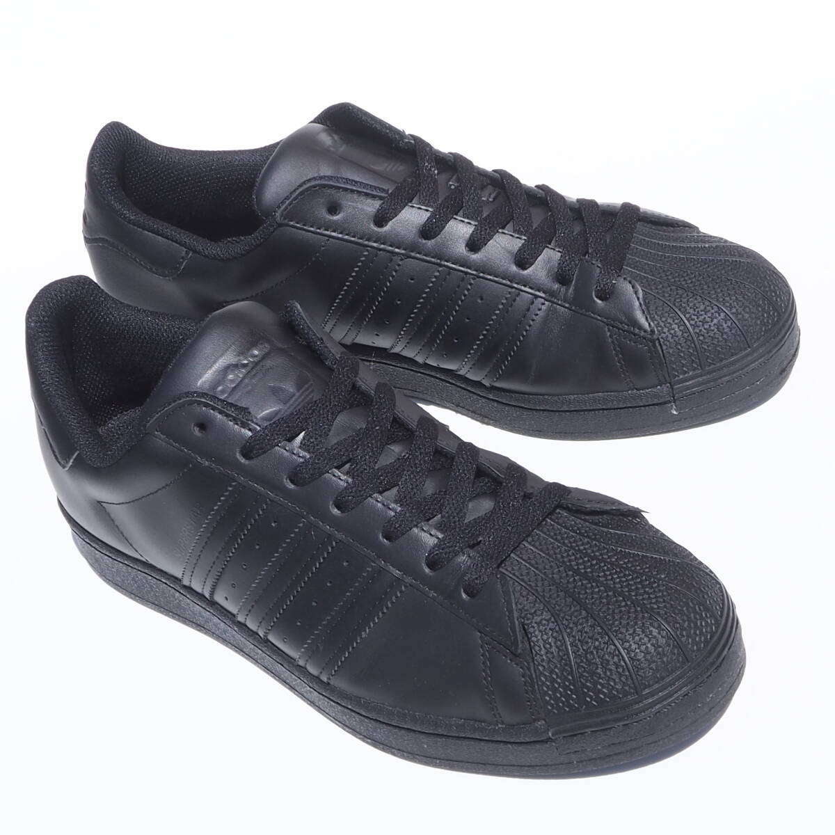 超美品!! 28.5cm 20年製 限定 adidas SUPERSTAR スーパースター 黒黒 トリプルブラック 天然皮革の画像1