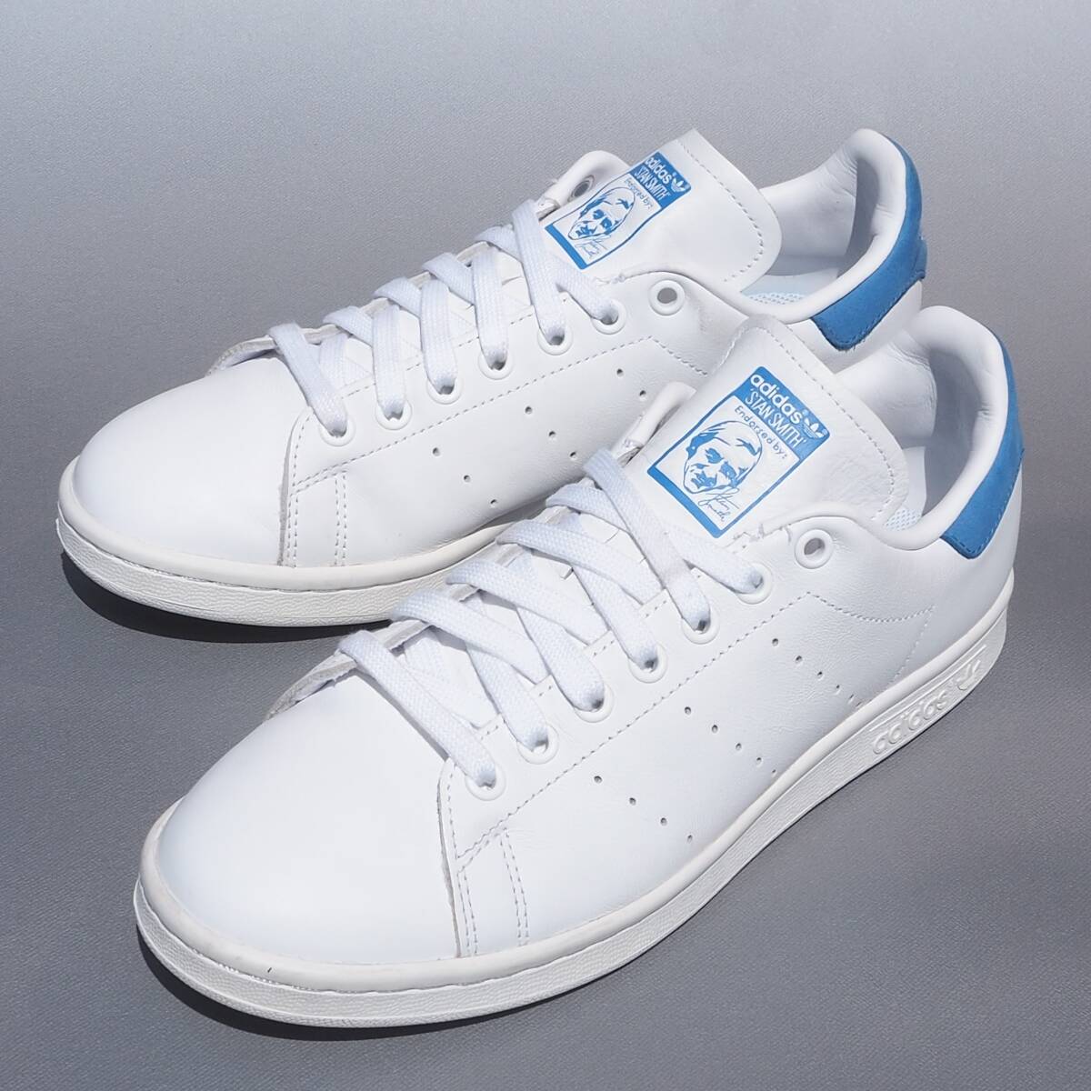 US 8 / 26cm 限定 19年製 adidas STAN SMITH スタンスミス 白ｘ水色 STANSMITH_画像2