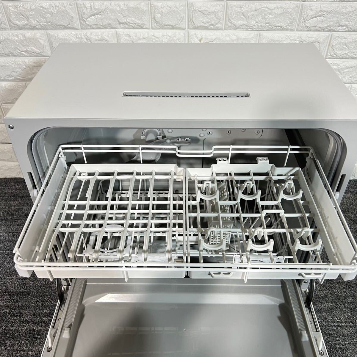 Panasonic NP-TA4 食器洗い乾燥機 2023年 高年式 C159