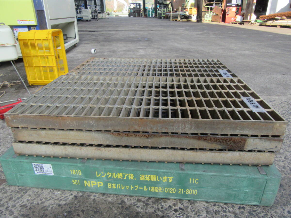 油谷 №5580 グレーチング 長さ995㎜×幅500㎜ 厚60㎜ 枚数6枚 油谷 №5580 グレーチング 長さ995㎜×幅500㎜ 厚60㎜ 枚数6枚