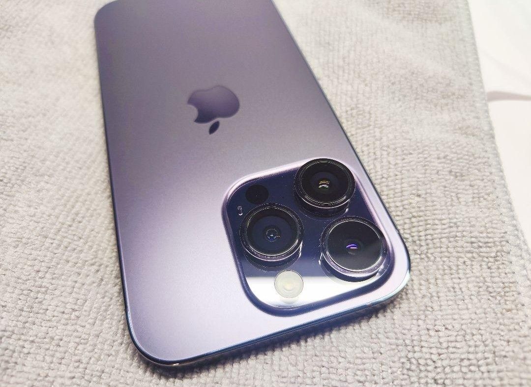 SIMフリー】【100%】iPhone14 Pro 128GB こんがらがら ディープ SIMフリー】【100%】iPhone14 Pro 128GB こんがらがら ディープ