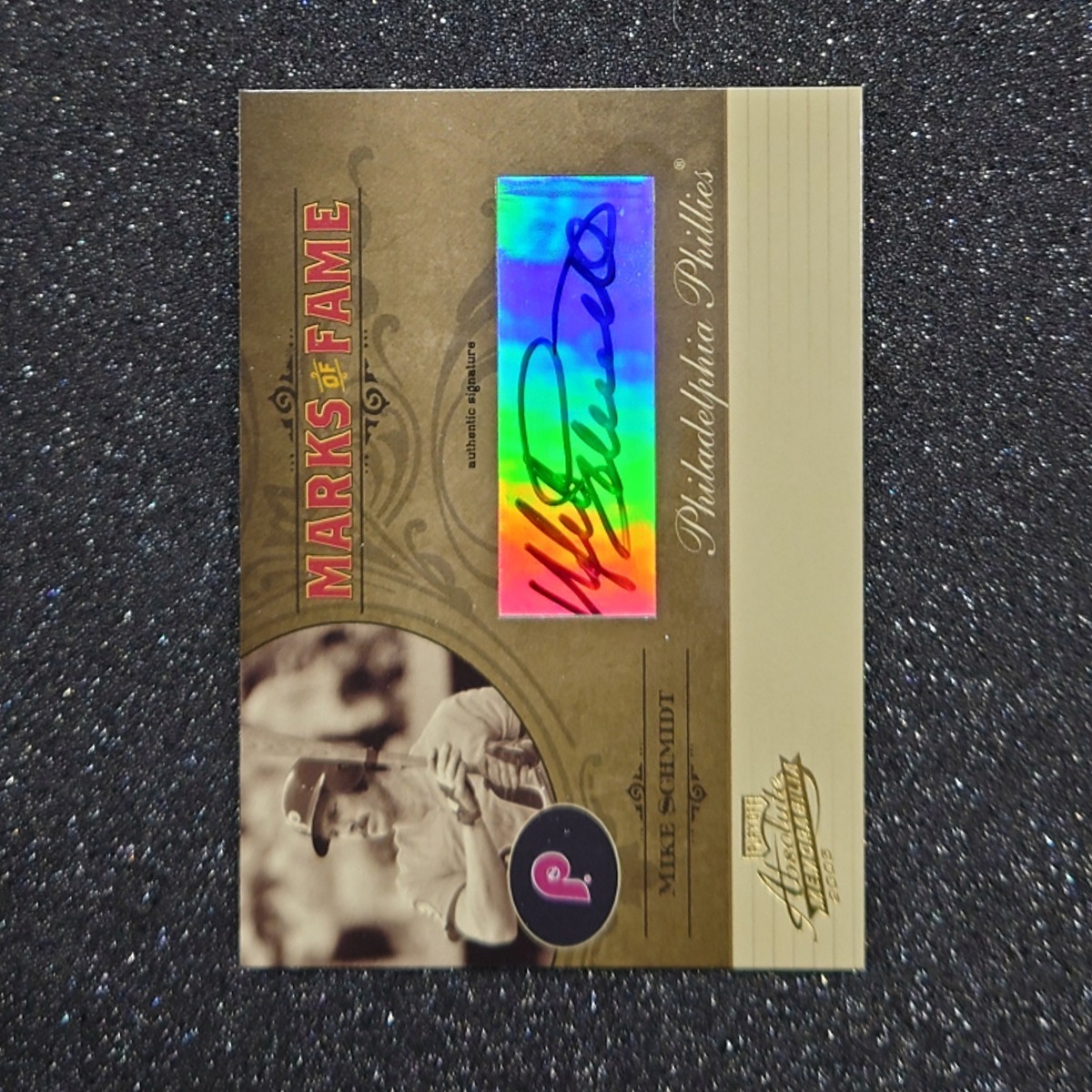 ◆【Auto card】Mike Schmidt MLB 2005 Playoff Absolute Memorabilia Marks of Fame 35枚限定　◇検索：マイク・シュミット 直筆サイン_画像1