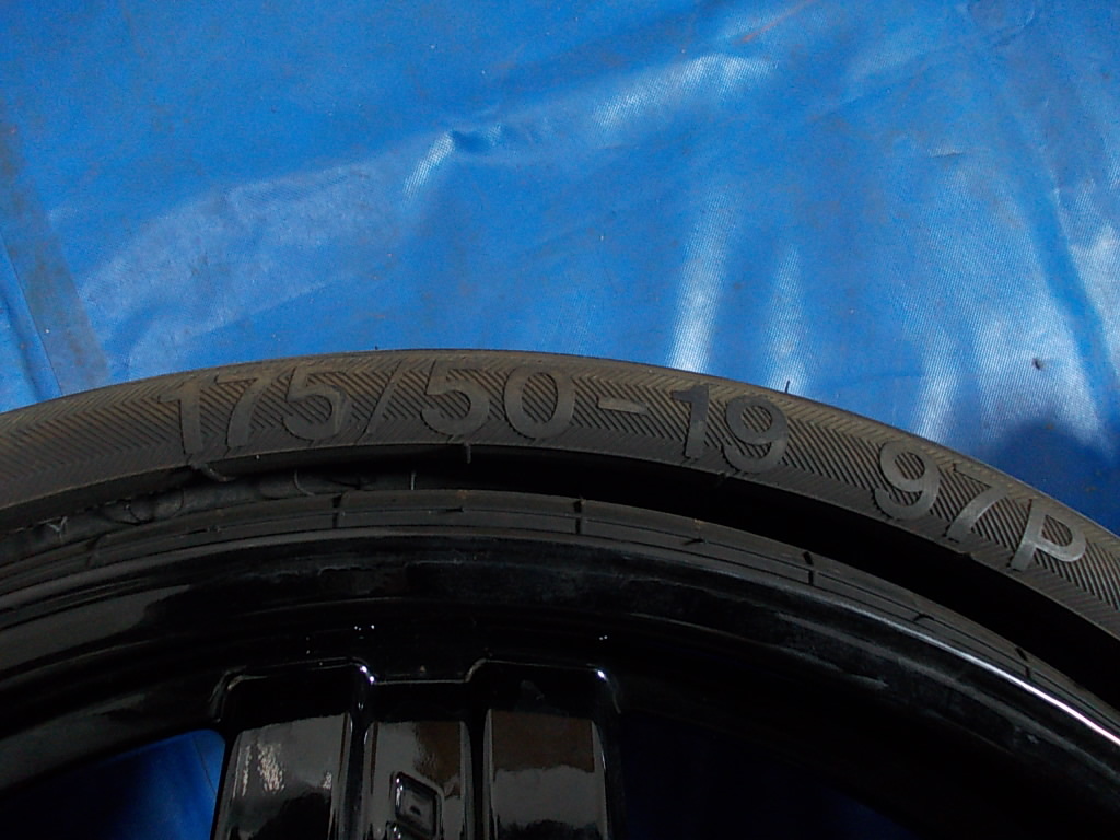 ★中古★ベンツCLS★CBA-218374■175/50R19　97P■応急タイヤ/テンパータイヤ/純正スペアタイヤ1本_画像4