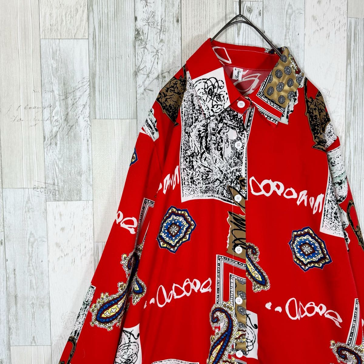 柄シャツ レディース 長袖 L 赤 未使用 古着 総柄 ペイズリー柄 柄シャツ レディース 長袖 L 赤 未使用 古着 総柄 ペイズリー柄