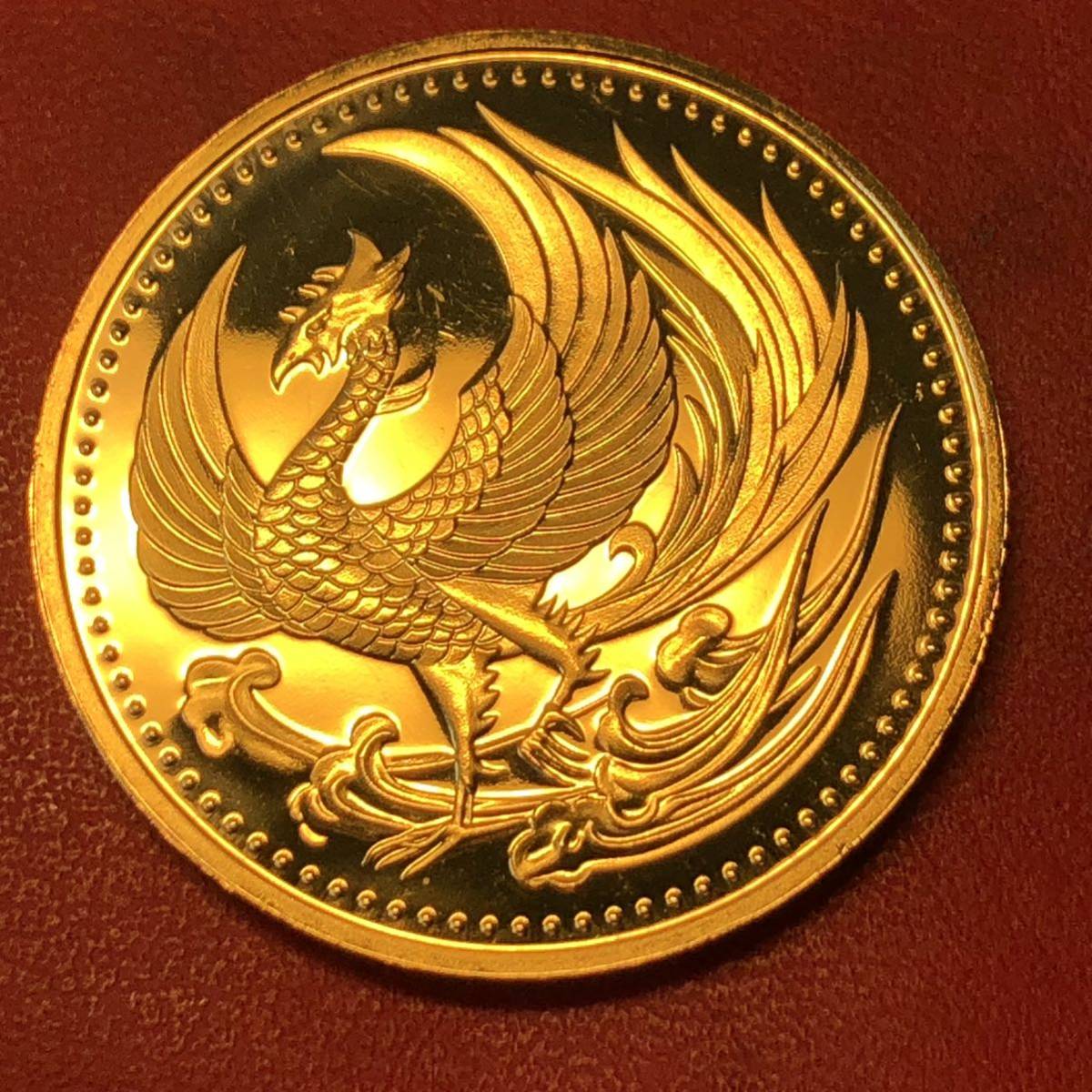 鳳凰 菊花紋章 大日本 記念硬貨 菊の御紋 記念貨幣 大型金貨 コイン_画像1