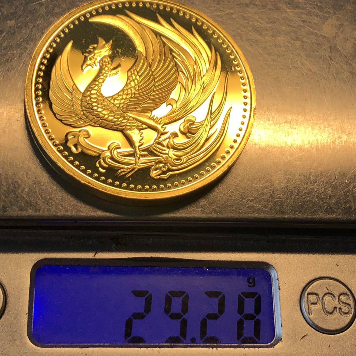鳳凰 菊花紋章 大日本 記念硬貨 菊の御紋 記念貨幣 大型金貨 コイン_画像5