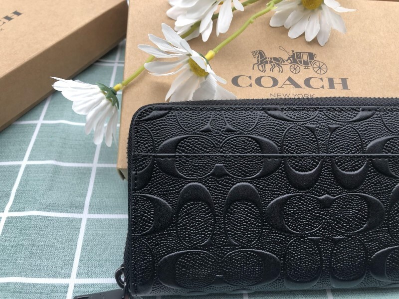 財布 長財布 COACH コーチ プレゼント ブラック メンズ 新品 未使用 ラウンドファスナー レザー 小銭入れあり ウォレット ブランド A211_画像2