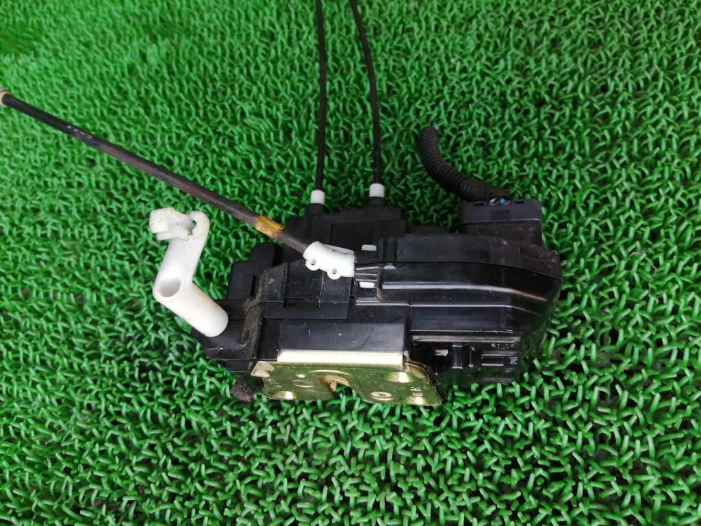  Nissan AK12 BNK12 YK12 March original door lock actuator operation verification OK door lock solenoid front right driver`s seat side 